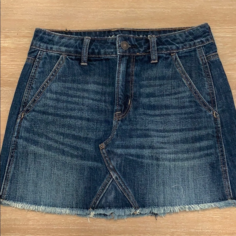 American Eagle mini skirt
